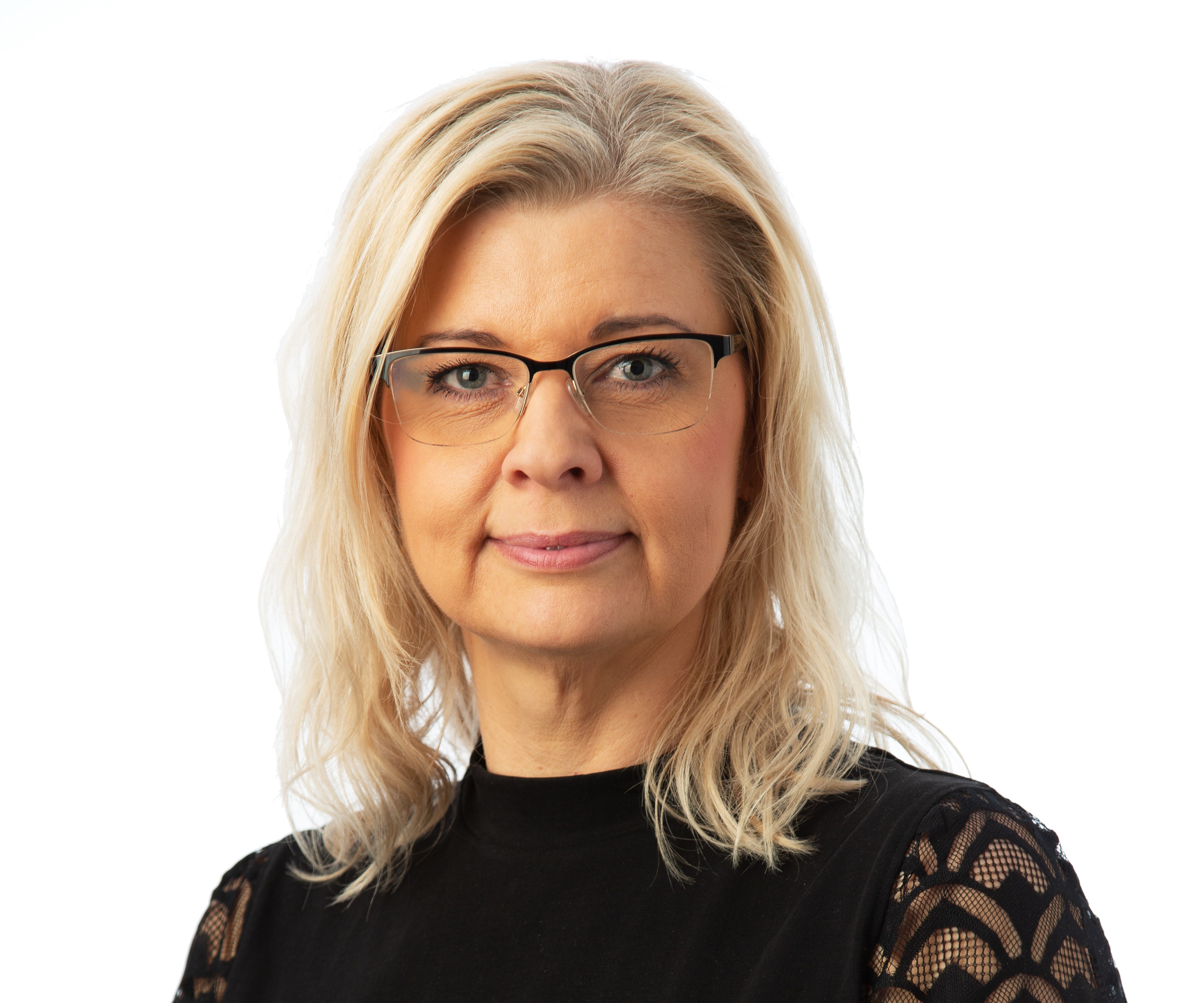 Mia Petersen 1 web.jpg